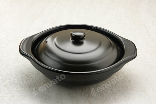 Preview: Empty Clay Pot
