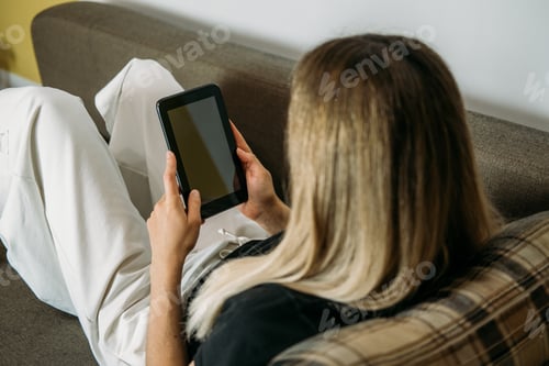 Preview: Black Friday, online sale. Internet Buying, Online Shopping, E-commerce website shop by tablet or