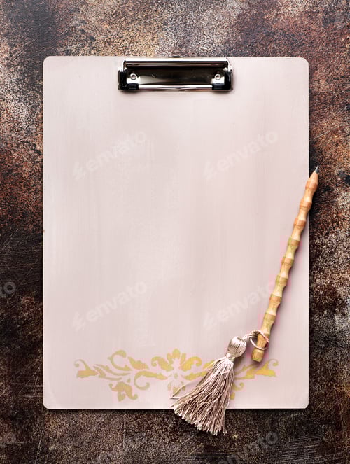 Preview: Empty retro clipboard and pencil on dark background,