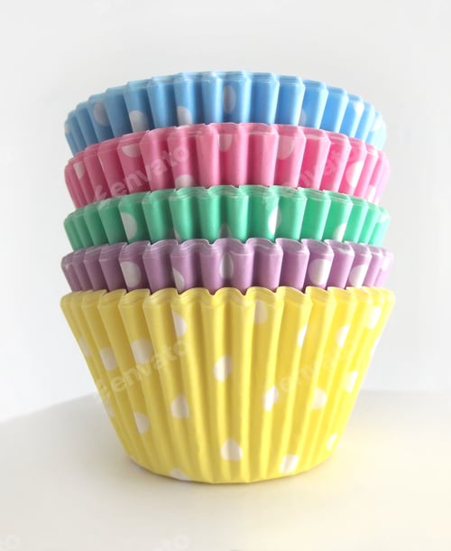 Preview: Colorful Cupcake Liners with White Polka Dots