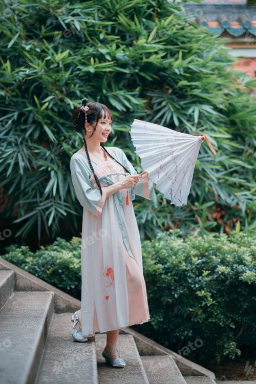Preview: Traditional Chinese clothing