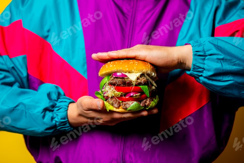 Preview: Style guy in 80s clothes with big burger