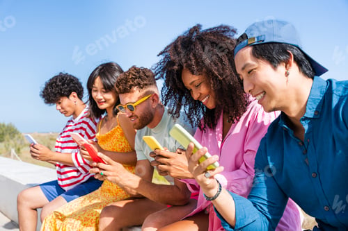 Preview: Group of young best friends bonding outdoors