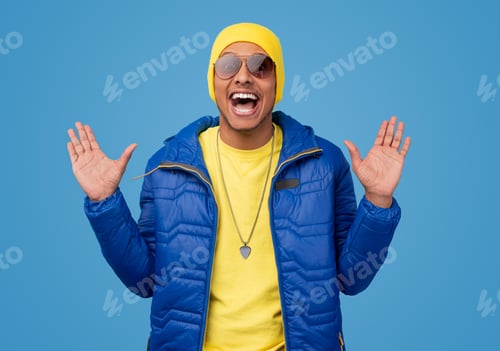 Preview: Surprised black guy screaming for camera