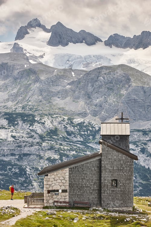 Preview: Heilbronn chapel in Dachstein Krippenstein. Five fingers area. Austria