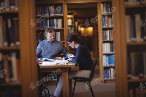 Preview: Mature students working together