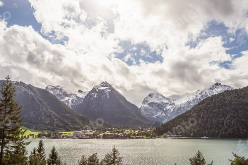 Preview: View of lake and mountains Maurach, Tyrol, Austria