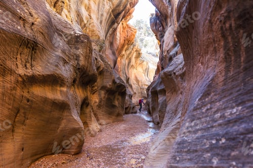 Preview: Slot canyon