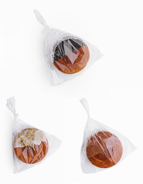 Preview: Round Croissants with white chocolate and pistachios