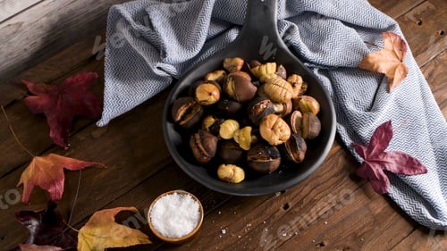 Preview: Roasted chestnuts in cast iron pan