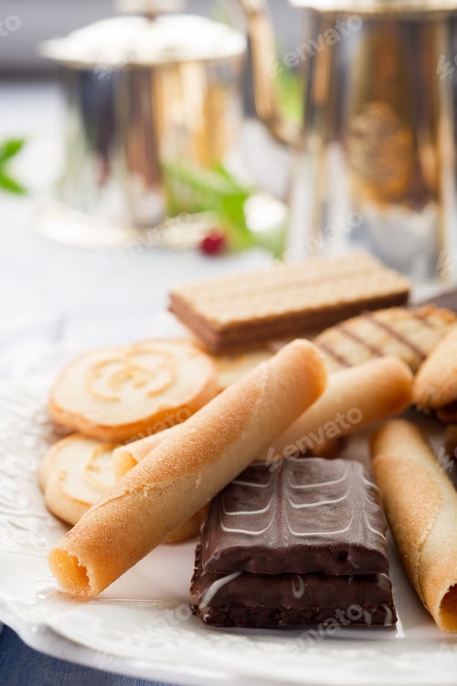 Preview: variety of biscuit over restaurant table