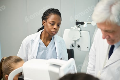 Preview: Medical Professionals Examining Patients in Clinic