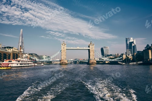 Preview: Tower Bridge from boat