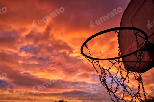 Vorschau: Basketball bei Sonnenuntergang