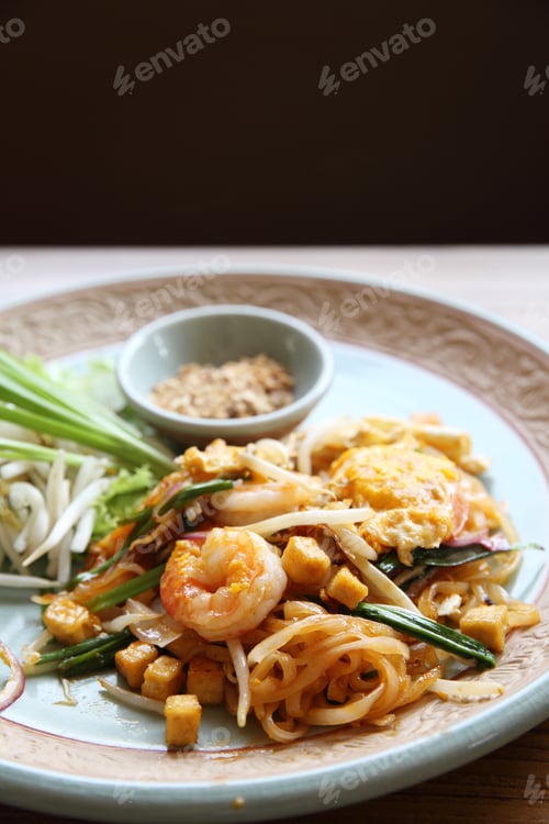 Preview: Thai Food Padthai Fried Noodle With Shrimp