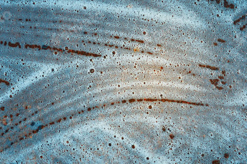 Preview: Iron Background- Soap Solution Cleans The Surface Of Rusty Metal