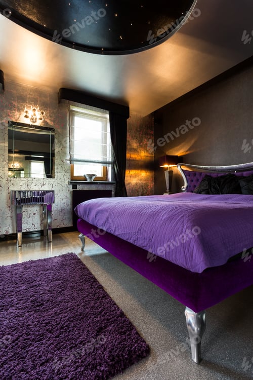Preview: Sophisticated stylish bedroom with large bed