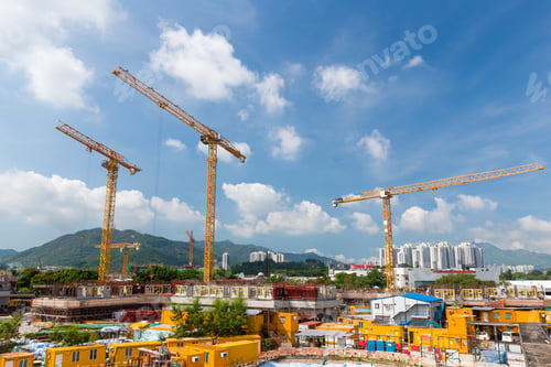 Preview: Construction site and skyline