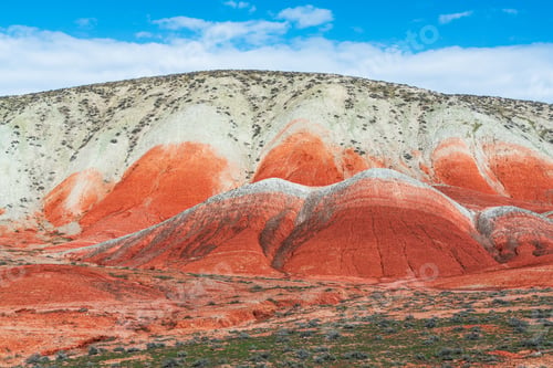 Preview: Amazing beautiful red mountains landscape