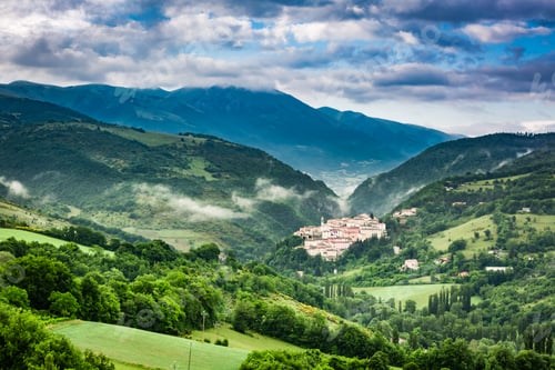 Preview: Sunrise over the village of Preci in Umbria, Italy