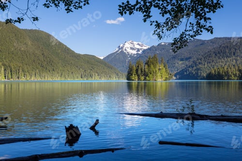 Preview: Mountains lake