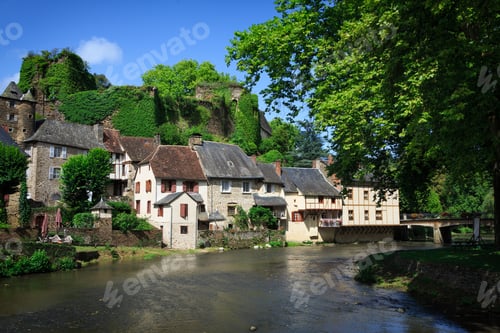 Preview: Segur village in France
