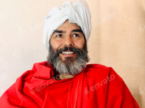 Preview: Happy guru yogi