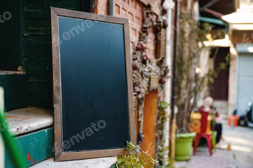 Preview: Cafe blank signboard on the street mock up