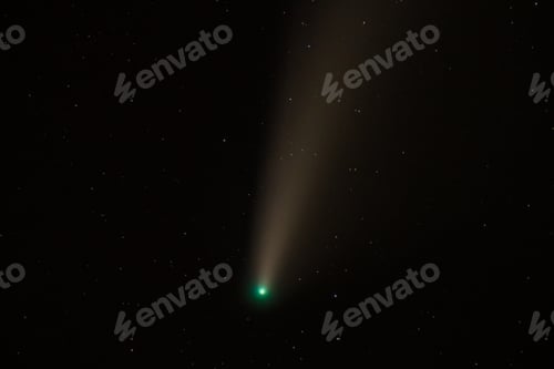 Preview: extreme close up of comet Neowise