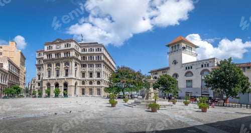 Vorschau: Plaza de San Francisco und Terminal Sierra Maestra - Havanna, Kuba