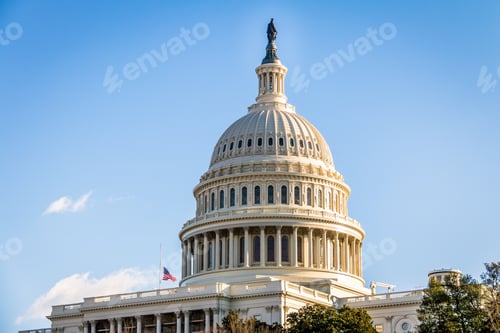 Preview: Dome of United States Capitol Building - Washington, DC, USA