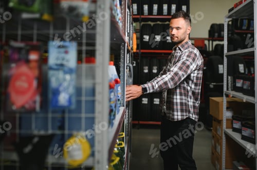 Preview: A customer at an auto parts store