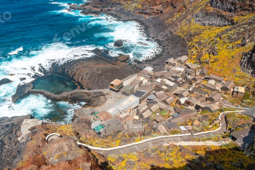 Preview: View from above of the fishing village of Pozo de las Calcosas on the island of El Hierro