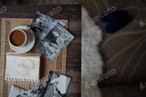 Preview: Printed photos and coffee