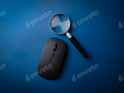 Preview: Top view magnifying glass and wireless mouse