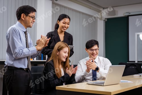 Preview: Group of multiethnic businessmen