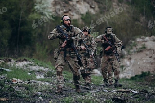 Preview: A group of Ukrainian militarymen patroling the territory