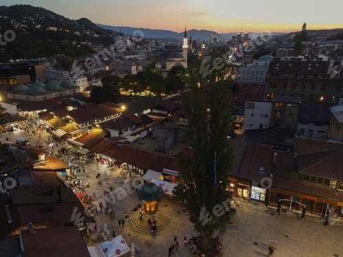 Preview: Sarajevo at night, drone