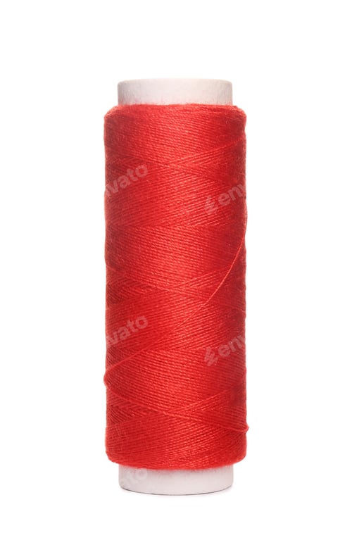 Preview: Spool of red sewing thread isolated on white