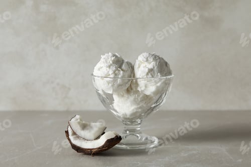 Preview: Summer dessert - ice cream, ice cream with coconut
