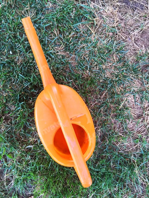 Preview: Orange Watering Can