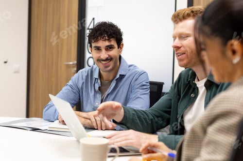 Preview: Business professionals collaborating during office meeting
