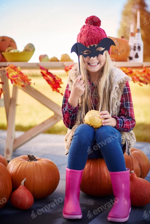 Preview: Autumn is my favorite season of the year