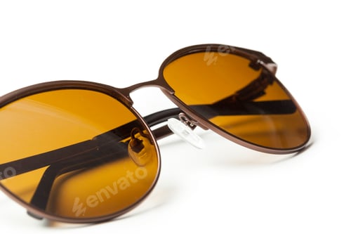 Preview: Fashion sunglasses isolated on white