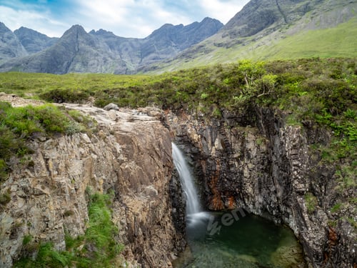 Preview: Fairy pools, isle of Skye, Scotland