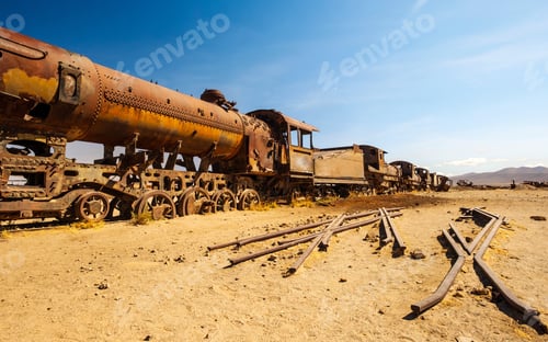 Preview: rusty steam locomotives in Bolivia