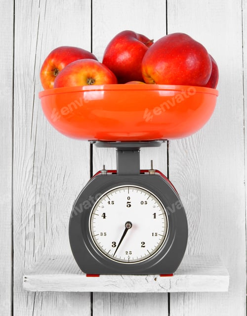 Preview: Apples on scales