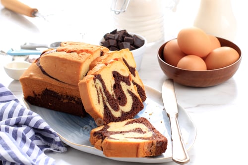 Preview: Vanilla and Chocolate Marble Cake