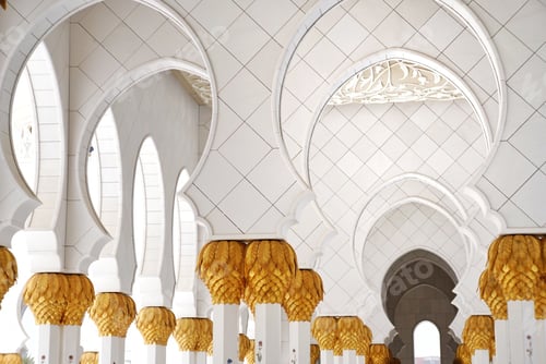 Preview: Abu Dhabi mosque arches white and golden details