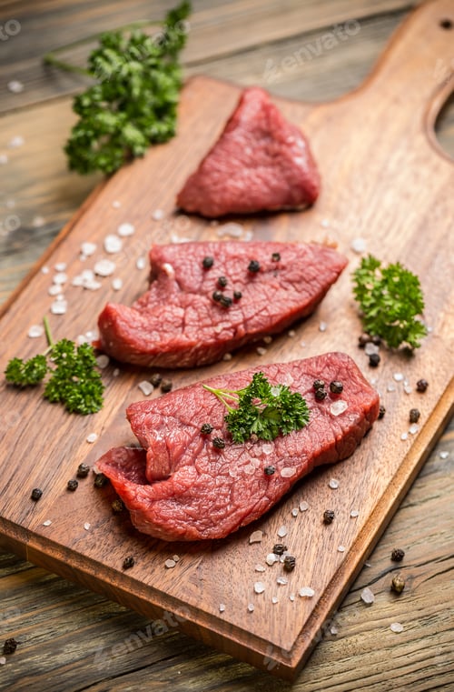 Preview: Raw beef slice